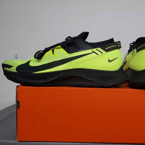 Nike Pegasus Trail 2 - Picture 2 of 5